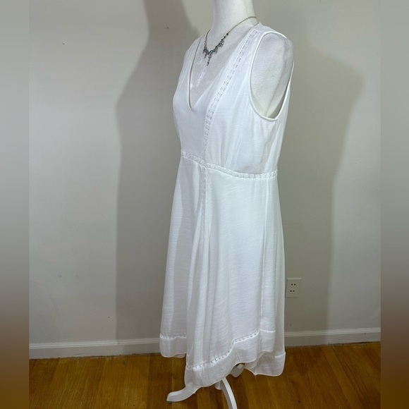 Kings Road.  sz lg dress midi length all white hankie style hem - Picture 9 of 15